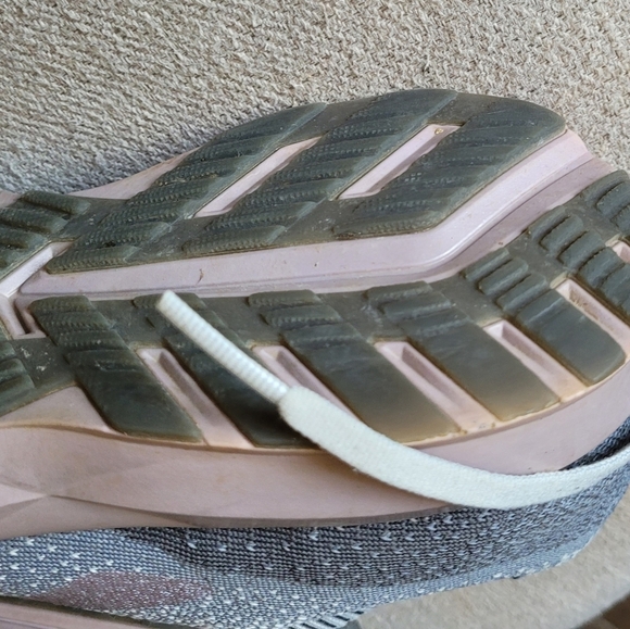 Brooks Levitate 2 DNA AMP Womens Running Shoes Size 11 Pastel Colors - Picture 10 of 12